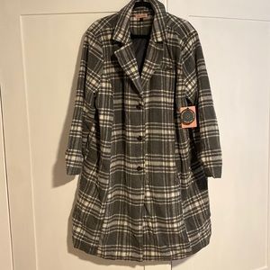 NWT: Plaid Grey Robe Coat